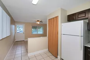 2716 SW 46th St, Dania Beach, FL 33312 - Photo 7