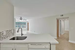 12650 Vista Isles Dr, Sunrise, FL 33325 - Photo 7
