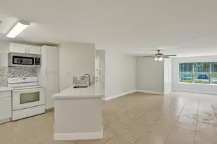12650 Vista Isles Dr, Sunrise, FL 33325 - Photo 5