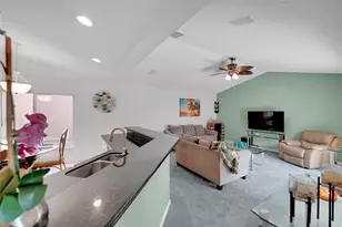 9811 NW 53rd Ct, Coral Springs, FL 33076 - Photo 17