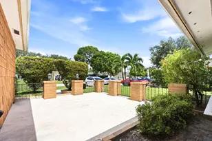 278 Camellia St, Palm Beach Gardens, FL 33410 - Photo 19