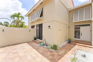 119 Old Meadow Way, Palm Beach Gardens, FL 33418 - Photo 3
