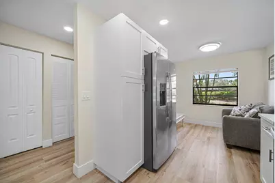 17 Southport Lane #E, Boynton Beach, FL 33436 - Photo 3