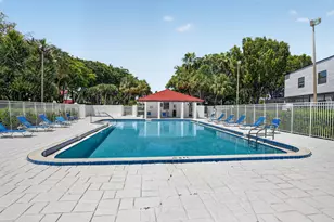 327 NW 36th Ave, Deerfield Beach, FL 33442 - Photo 41