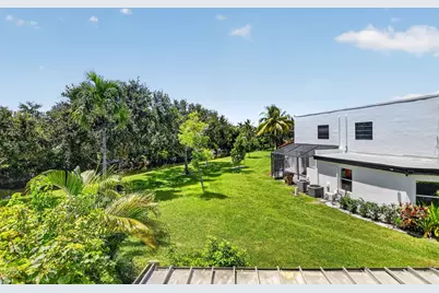 327 NW 36th Avenue, Deerfield Beach, FL 33442 - Photo 27