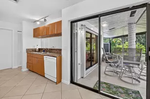 327 NW 36th Ave, Deerfield Beach, FL 33442 - Photo 17