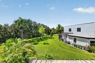 327 NW 36th Ave, Deerfield Beach, FL 33442 - Photo 33