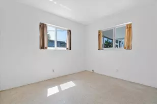 1400 NE 42nd Ct, Oakland Park, FL 33334 - Photo 21