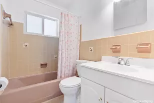 1400 NE 42nd Ct, Oakland Park, FL 33334 - Photo 15