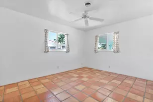 1400 NE 42nd Ct, Oakland Park, FL 33334 - Photo 13