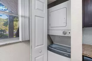 6181 NW 57th St, Tamarac, FL 33319 - Photo 23
