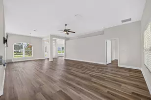 5852 NW Ethel Ct, Port Saint Lucie, FL 34986 - Photo 5
