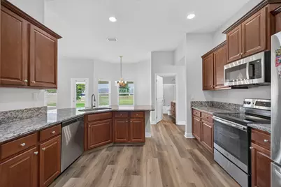 5852 NW Ethel Court, Port Saint Lucie, FL 34986 - Photo 3