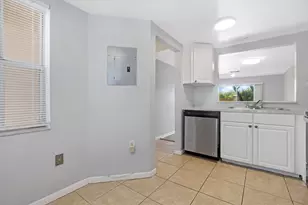 4080 NW 90th Ave, Sunrise, FL 33351 - Photo 7