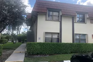 10019 NW 4th St, Pembroke Pines, FL 33024 - Photo 1