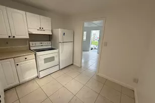 3705 SW 13th Ct, Fort Lauderdale, FL 33312 - Photo 9