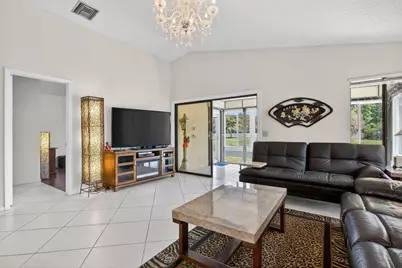1960 NW 34th Avenue, Coconut Creek, FL 33066 - Photo 13