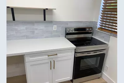 2889 SW 19th Place #A, Fort Lauderdale, FL 33312 - Photo 5