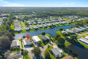 8219 Cinnamon Ln, Port Saint Lucie, FL 34952 - Photo 37