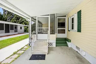8219 Cinnamon Ln, Port Saint Lucie, FL 34952 - Photo 3