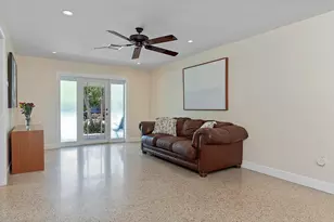 1106 N Lakeside Dr, Lake Worth Beach, FL 33460 - Photo 7