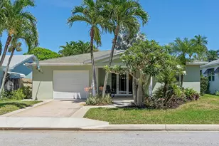 1106 N Lakeside Dr, Lake Worth Beach, FL 33460 - Photo 1
