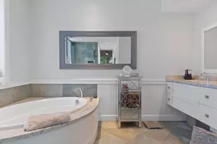 1106 N Lakeside Dr, Lake Worth Beach, FL 33460 - Photo 31