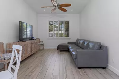 1106 N Lakeside Drive, Lake Worth Beach, FL 33460 - Photo 25