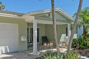 1106 N Lakeside Dr, Lake Worth Beach, FL 33460 - Photo 3