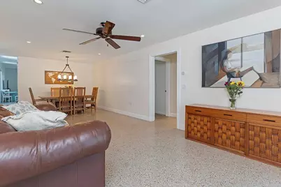 1106 N Lakeside Drive, Lake Worth Beach, FL 33460 - Photo 5