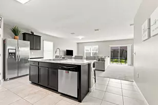 1617 SE Shepard Ln, Port Saint Lucie, FL 34983 - Photo 13