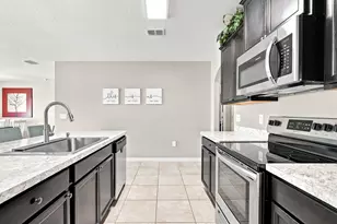 1617 SE Shepard Ln, Port Saint Lucie, FL 34983 - Photo 13