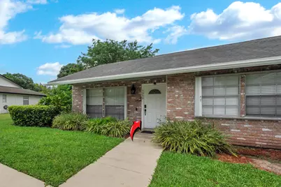 1350 Riverside Circle #Unit 1, Wellington, FL 33414 - Photo 3