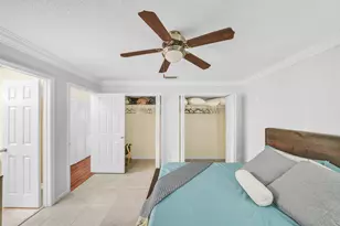 1350 Riverside Cir, Wellington, FL 33414 - Photo 23