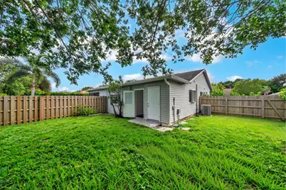 1350 Riverside Circle #Unit 1, Wellington, FL 33414 - Photo 41