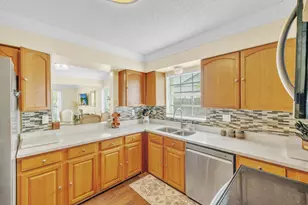 1350 Riverside Cir, Wellington, FL 33414 - Photo 11