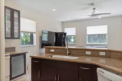 120 NW 117th Terrace, Plantation, FL 33325 - Photo 19