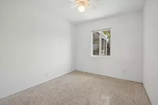 1158 Grant St, Hollywood, FL 33019 - Photo 19