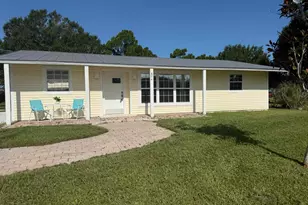 874 Blossom Dr, Sebastian, FL 32958 - Photo 1