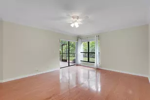 13 Lexington Ln E, Palm Beach Gardens, FL 33418 - Photo 11