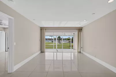 478 Tequesta Drive #204, Tequesta, FL 33469 - Photo 5