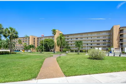 555 NW 4th Avenue #2150, Boca Raton, FL 33432 - Photo 1