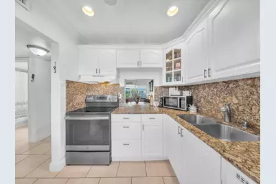 6051 NW 61st Avenue #310, Tamarac, FL 33319 - Photo 7