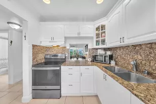 6051 NW 61st Ave, Tamarac, FL 33319 - Photo 7