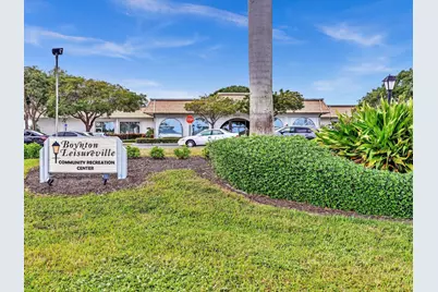 1907 SW 22nd Avenue, Boynton Beach, FL 33426 - Photo 23