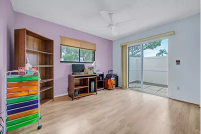 8 Eaton Place, Boynton Beach, FL 33426 - Photo 23