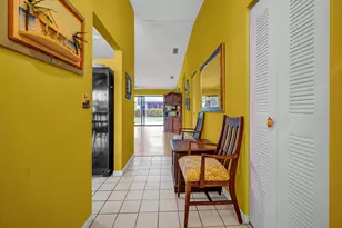 8 Eaton Pl, Boynton Beach, FL 33426 - Photo 7