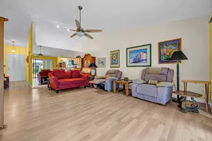 8 Eaton Pl, Boynton Beach, FL 33426 - Photo 13