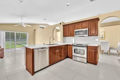 3760 Newport Avenue, Boynton Beach, FL 33436 - Photo 19