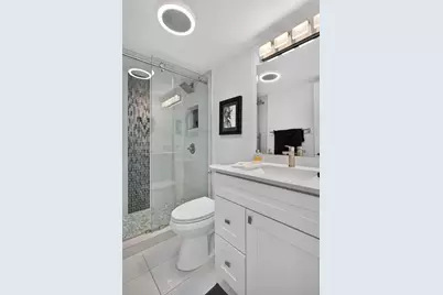 575 Oaks Lane #709, Pompano Beach, FL 33069 - Photo 15